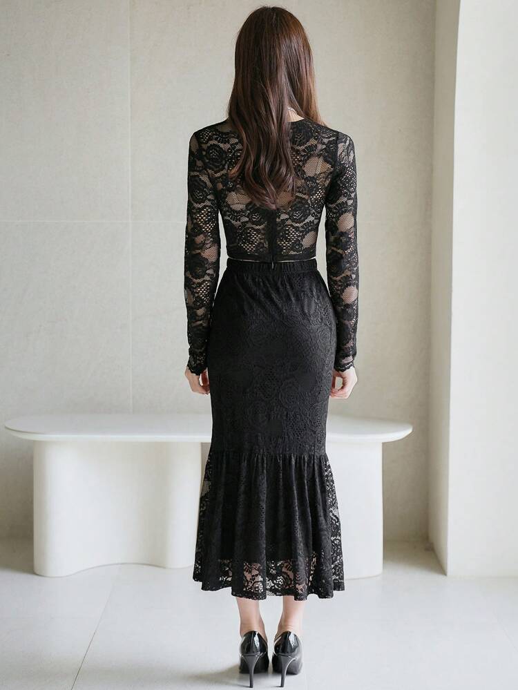 V-Neck Cropped Lace Blouse And Fish Tail Hem Skirt 2pcs Set For Women,Fall Clothes