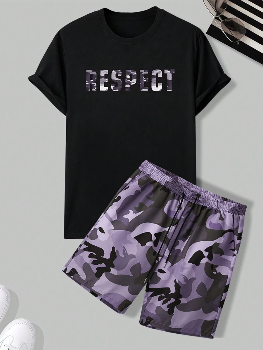 Manfinity Homme Áo thun tay ngắn cổ tròn in chữ cỡ lớn cho nam và quần short in họa tiết rằn ri có dây rút, bộ đồ thường ngày - Nhiều màu - Xem 1