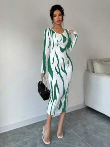 Chiquease 中长款不对称印花紧身长袖圆领连衣裙长款女装 - 綠色 - 查看 3