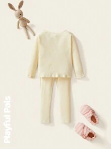 SHEIN 4 sztuki, bez względu na płeć, odpowiednie dla młodych dziewcząt i chłopców, słodkie/vintage/codzienne/odzież domowa/odzież wierzchnia, nadruk z napisem, długi rękaw, okrągły dekolt, T-shirt i spodnie, 2 sztuki, zestaw, uniwersalny na wiosnę/jesień/zimę, na każdy mecz