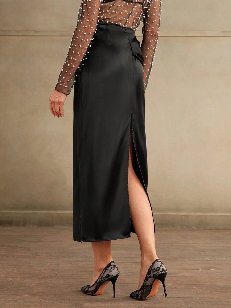 Metallic Chain Satin Pleated Waist Skirt For Women, Stylish