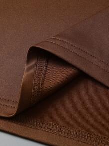 Manfinity Dauomo Men's V-Neck 99 Graphic Print Long Sleeve T-Shirt, Y2K Sporty Style - Brown - View 6