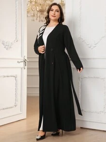Al Najma Váy rộng rãi trang trí hoa giản dị cỡ lớn thanh lịch cài nút phía trước, mùa thu, váy abaya Ả Rập dài tay giản dị thanh lịch, cho thường ngày - màu đen - Xem 3