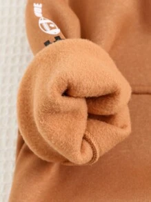 Cozy Pixies 男婴字母图案针织柔软立领拉链长袖连帽衫 - 棕色 - 查看 3