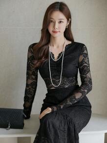 DAZY V-Neck Cropped Lace Blouse And Fish Tail Hem Skirt 2pcs Set For Women,Fall Clothes - Black - View 1