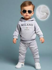 2 件装男婴休闲意大利国旗字母印花连帽衫和裤子套装，秋冬款 - 灰色 - 查看 1