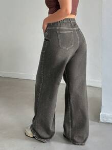 EURMUSE Plus Size Women Low Waist Pocketed Vintage Washed Jeans - Grey - View 2