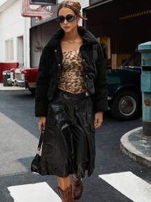 GENKIRA Áo khoác nhung kẻ thời trang giản dị cổ áo sơ mi có dây rút viền có thể điều chỉnh cho nữ tay dài có đệm ngắn, quần áo mùa đông mặc ngoài - màu đen - Xem 2