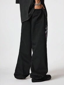 PAVTROS Manfinity Streetrush Men's Black Distressed Denim Wide Leg Jeans With Graffiti Print, Street Style Baggy Black Jeans, For Husband, Boyfriend Gifts