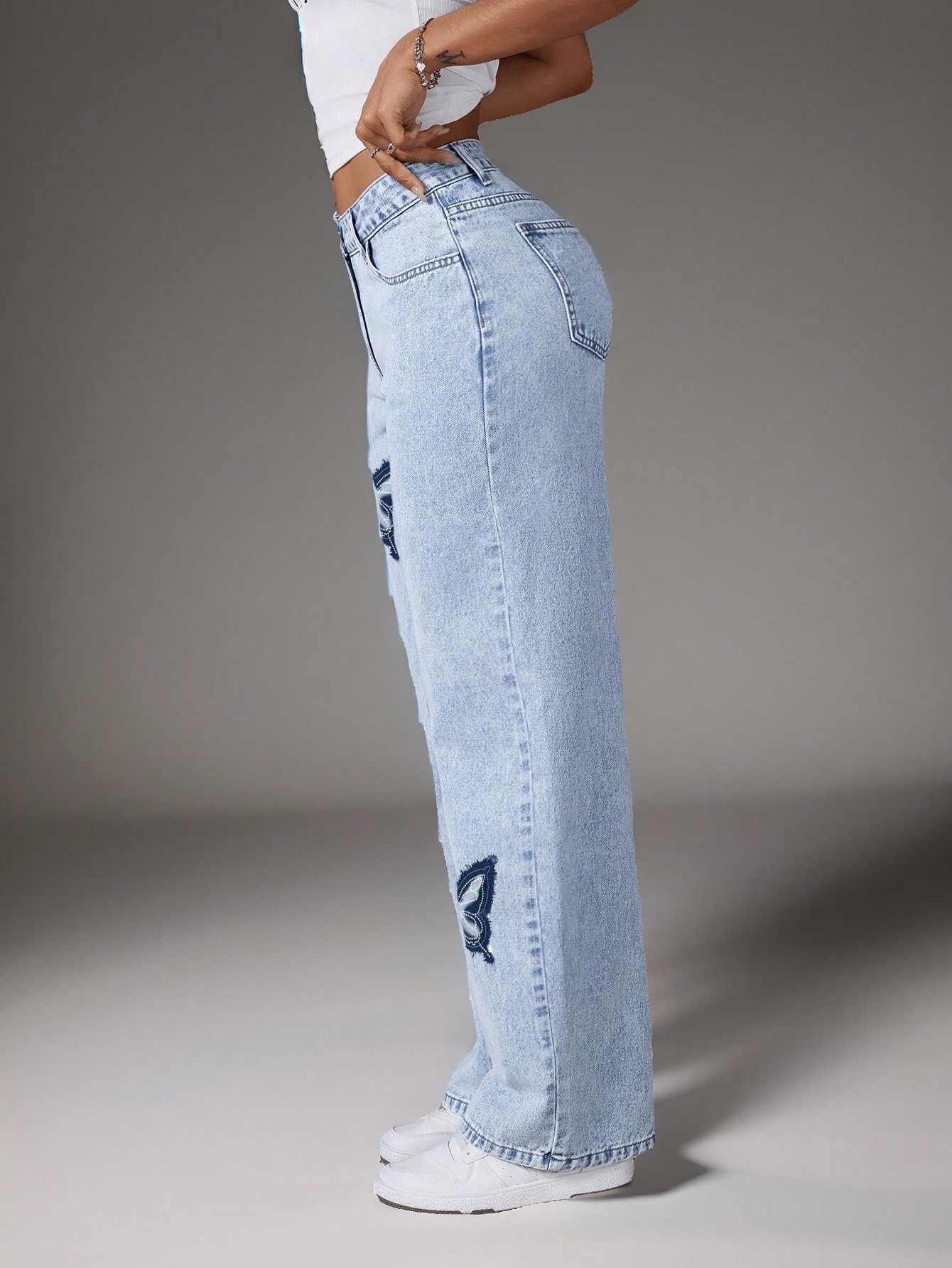 SHEIN EZwear جينز بطول ساق مستقيمة ذو خصر منخفض مغ...