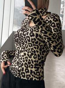 DAZY 1pc Women Leopard Print Asymmetrical Neck Slim Fit Sexy Long Sleeve T-Shirt,Fall Clothes - Coffee Brown - View 5