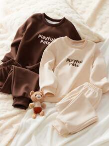 SHEIN 4pcs Young Girl Letter Slogan Long Sleeve Round Neck 2 Pieces Set,Cute Retro Casual Home Outdoor Back-To-School Autumn Career Day Versatile Essentials - Multicolor - View 3