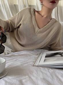 DAZY 女式纯色 V 领长袖休闲修身毛衣，秋季女装 - 卡其色 - 查看 1