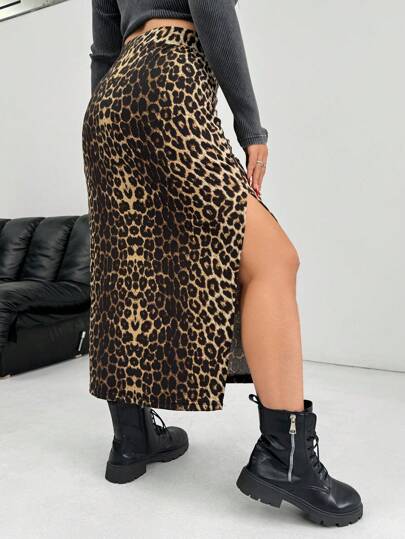 SHEIN EZwear Plus Size Leopard Print High Slit Skirt, Sexy