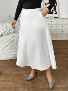SHEIN Privé 大码女装白色浪漫不透明秋季新款白色 A 字裙 - 白色 - 查看 4