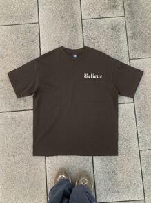 Manfinity LEGND Camiseta de cuello redondo de manga corta con estampado de escultura y lema casual diaria para hombres, verano - Café integral - Ver 5
