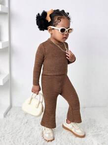 SHEIN Baby Girl Cute Brown Long Sleeve Top And Elastic Waist Flared Pants Set, Mommy And Me Matching Outfits (2 Sets Sold Separately) - Brown - View 2