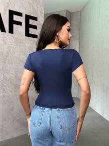 SHEIN EZwear Maglietta casual aderente semplice a maniche corte con collo a giro in tinta unita di moda per donna