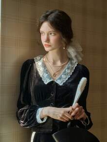 Simple Retro Women's V-Neck Lace Patchwork Colour-Blocked Velvet Shirt - Black - View 8