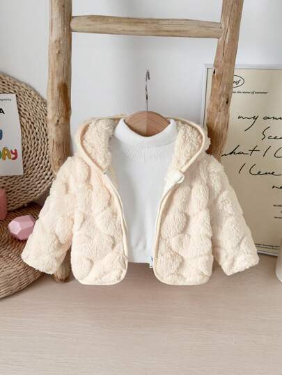 SHEIN LMoss Kids Neugeborenes Baby Mädchen Weiche Fleece Kapuzenjacke mit süßem Herz Muster, warm für Herbst & Winter