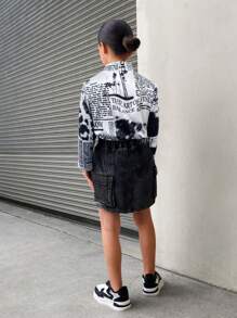 SHEIN Young Girl Korean Style Outfit, Vintage Newspaper Print Long Sleeve T-Shirt Top + Street Style Cargo Pocket Skirt, 2 Pieces Set, Spring/Autumn