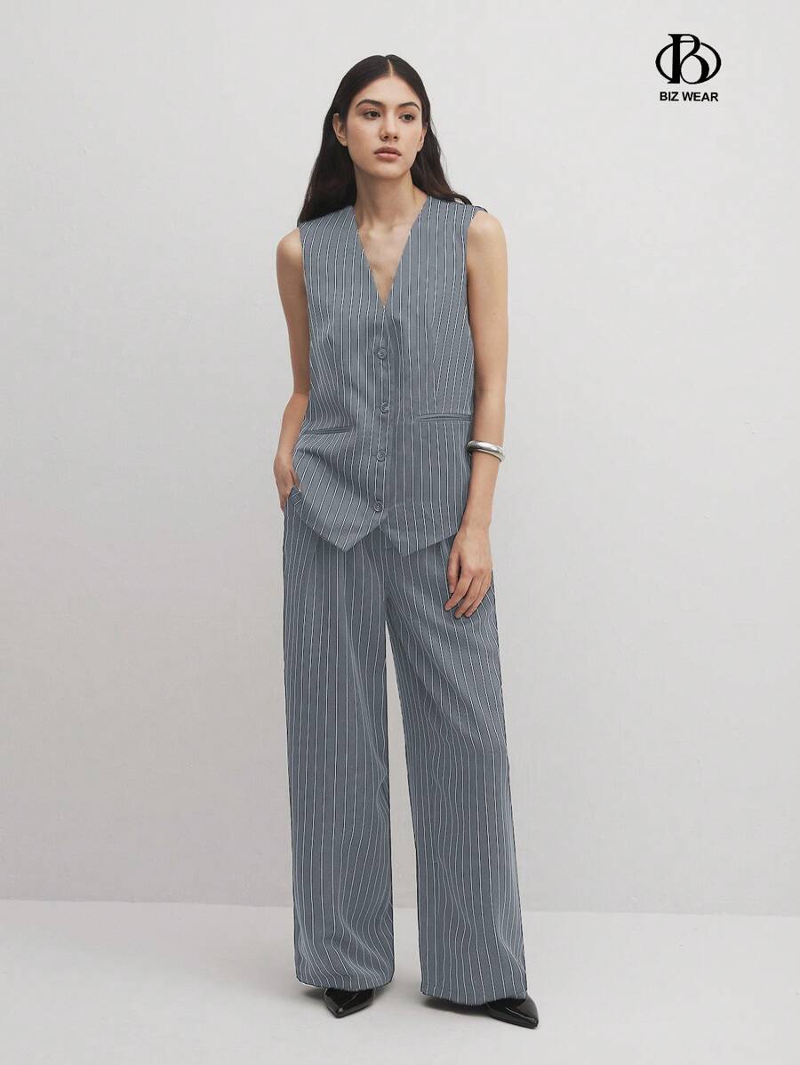 BizChic بدلة سترة وبنطال أسود وأبيض مخطط بتباين الألوان للنساء - رمادي - مشاهدة 1