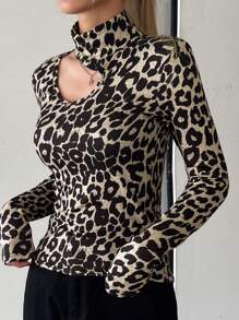 DAZY 1pc Women Leopard Print Asymmetrical Neck Slim Fit Sexy Long Sleeve T-Shirt,Fall Clothes - Coffee Brown - View 7