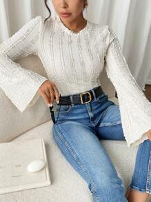 SHEIN Frenchy 女士圆领修身纹理面料休闲优雅喇叭袖，FW24，通勤，极简主义，办公室，老款，简约，女士纯色长袖简约 T 恤，休闲日常穿着，纹理面料女式上衣，冬季女装，紧身胸衣上衣，荷叶边秋季女装衬衫，返校节，有袖上衣，冬季女装 - 杏色 - 查看 4