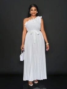 Slaydiva Nuevo vestido largo elegante y lujoso de mujer con hombros asimétricos, volantes en la cintura, plisado y tela blanca