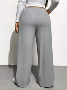 SHEIN Essnce Pantalones anchos de cintura elástica de tela gris cepillada y cómoda de moda casual de otoño e invierno para mujer de talla grande, ropa de mujer de temporada de otoño, ropa curvy - Gris - Ver 2