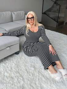 SHEIN SXY Robe ajustée à encolure ras-du-cou à manches longues, grande taille, casual, automne/hiver