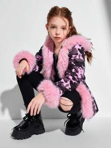 SHEIN Jaqueta de Gola Felpuda e Acolchoada em Estampa de Camuflagem para Meninas Pré-Adolescentes, Roupa de Outerwear Felpuda e Estilosa Para Outono/Inverno