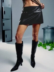 TypaGal 纯色仿皮孔眼腰带不对称迷你裙