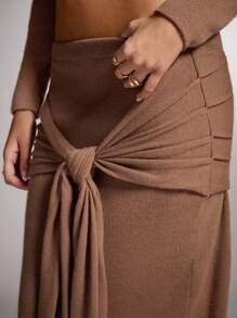 SHEIN BAE 1set Women Solid Color Twist Ribbed Knit Maxi Sweater With Skirt Brown Vintage Warm And Skin-Friendly Soft Strappy Sweater Skirt Mermaid Skirt Hollowed Costumes Thanksgiving Women Outfit Halloween Women Costumes Women Costumes Concert Women Outfit