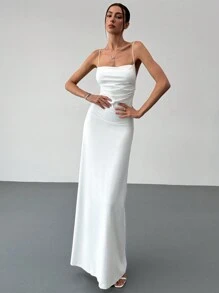 Aloruh Romantische high-end witte spaghettibandjes duik-v-hals rugloze jurk voor vrouwen