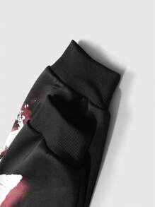 ROMWE MEN Street Life 1pc Men's Portrait & Pentagram Print Hoodie Sweatshirt