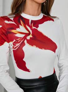 SHEIN Clasi Blumenmuster bedrucktes, verdicktes Basic T-Shirt, geeignet für viele Gelegenheiten im Herbst/Winter