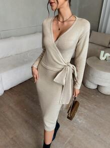 SHEIN Privé Vestido largo con mangas largas y nudo de cruce en color albaricoque para mujer