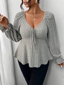 SHEIN Frenchy Quần áo dài tay thường ngày cỡ lớn cho nữ mùa thu, buộc ở ngực, vải mềm mại và thoải mái, áo phông đẹp cho mặc ở nhà và đi chơi, áo phông dài tay cổ hình trái tim màu trơn viền xếp nếp - Xám - Xem 4