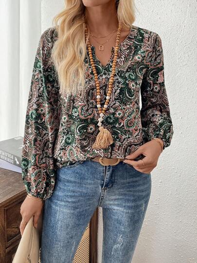 EMERY ROSE Women's Printed Cut-Out Neck Long Shirt, For Autumn