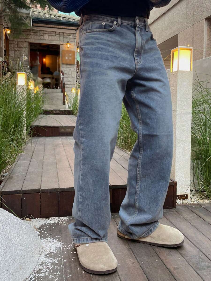 DAZY Men Plain Front Button Pocket Simple Casual Jeans, Autumn