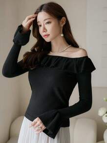DAZY 女士荷叶边领口和荷叶边袖口修身针织衫，秋季露肩上衣