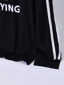 SHEIN 青少年男孩休闲拼布撞色红黑赛车风格图案印花长袖 T 恤配白色抽绳，简约日常街头服饰，秋冬 - 彩色 - 查看 6