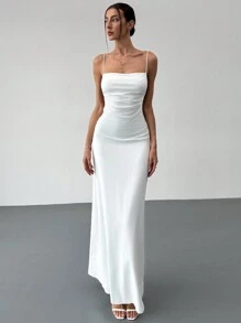 Aloruh Romantische high-end witte spaghettibandjes duik-v-hals rugloze jurk voor vrouwen