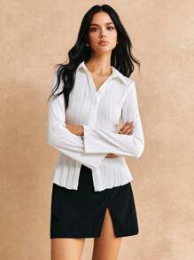 Poéselle 素色木耳邊前紐扣紋理質感T恤 - 白色 - 查看 7