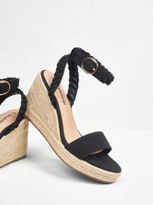 Styleloop Women's Thick Bottom Sandals, Suitable For Spring/Summer Beach Dresses And Vacation - Black - View 4