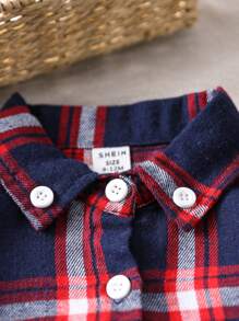 SHEIN Bộ 2 quần yếm denim và áo sơ mi kẻ caro màu sắc thường ngày cho bé trai mùa thu/đông, mặc trong nhà và ngoài trời - Rửa trung bình - Xem 7
