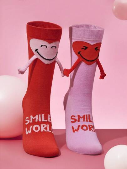 SmileyWorld® | SHEIN 2 Pairs Cute Magnetic Letter Graphic Matching Pair Women's Crew Socks,For Valentine's Day, Gifts, Love,Heart Smile