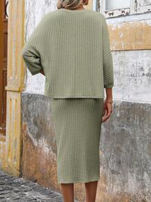 SHEIN LUNE 2pcs Women Casual Batwing Sleeve Ribbed Rib Crop Top & Mini Skirt Set - Army Green - View 2