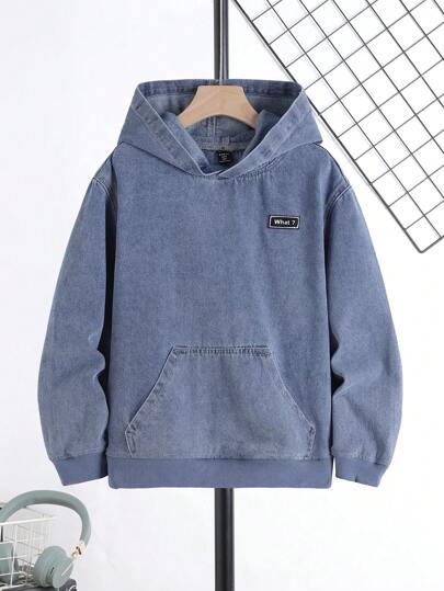 SHEIN 青少年男孩时尚休闲蓝色复古拼接细节设计舒适连帽长袖牛仔帽衫，酷炫感恩节装扮日常穿着及秋冬季节穿着。